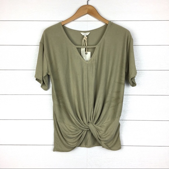 Lucky Brand Tops - NWT Lucky Brand Sandwash Choker Tee